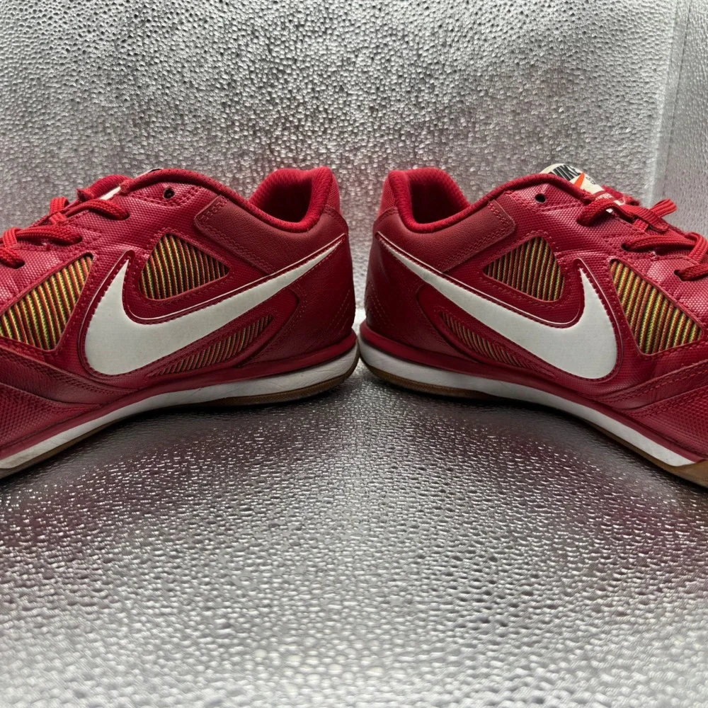 Size 12 Nike SB Gato Supreme Sneakers Mens Red Good AR0821-600 World Famous